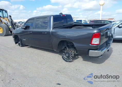 2022 Ram 1500 Big Horn 4X2 5'7 Box z USA, uszkodzony, nr VIN 1C6RREFT5NN156502